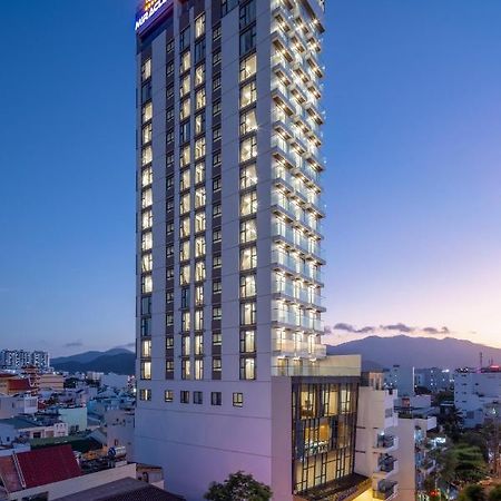 Miracle Luxury Nha Trang Hotel Екстериор снимка