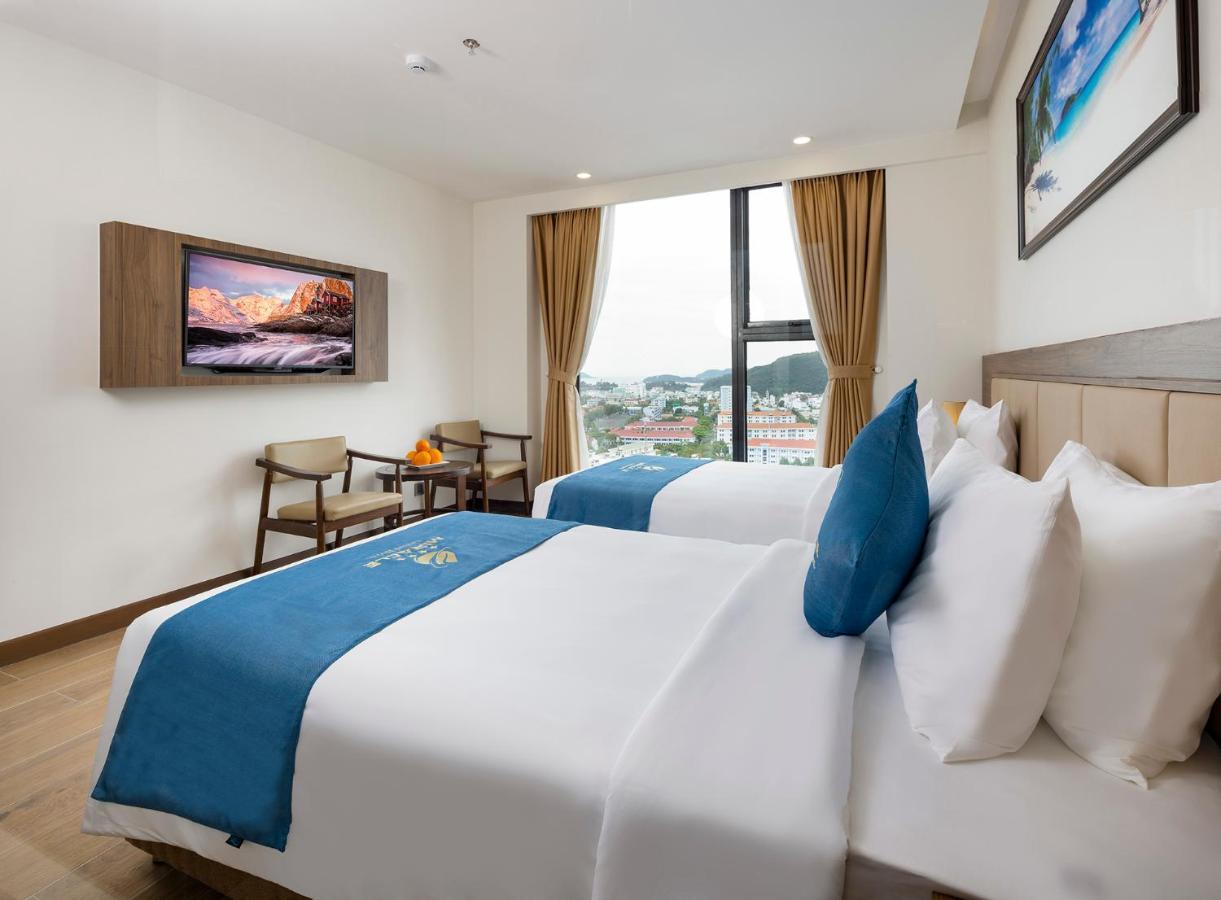 Miracle Luxury Nha Trang Hotel Екстериор снимка