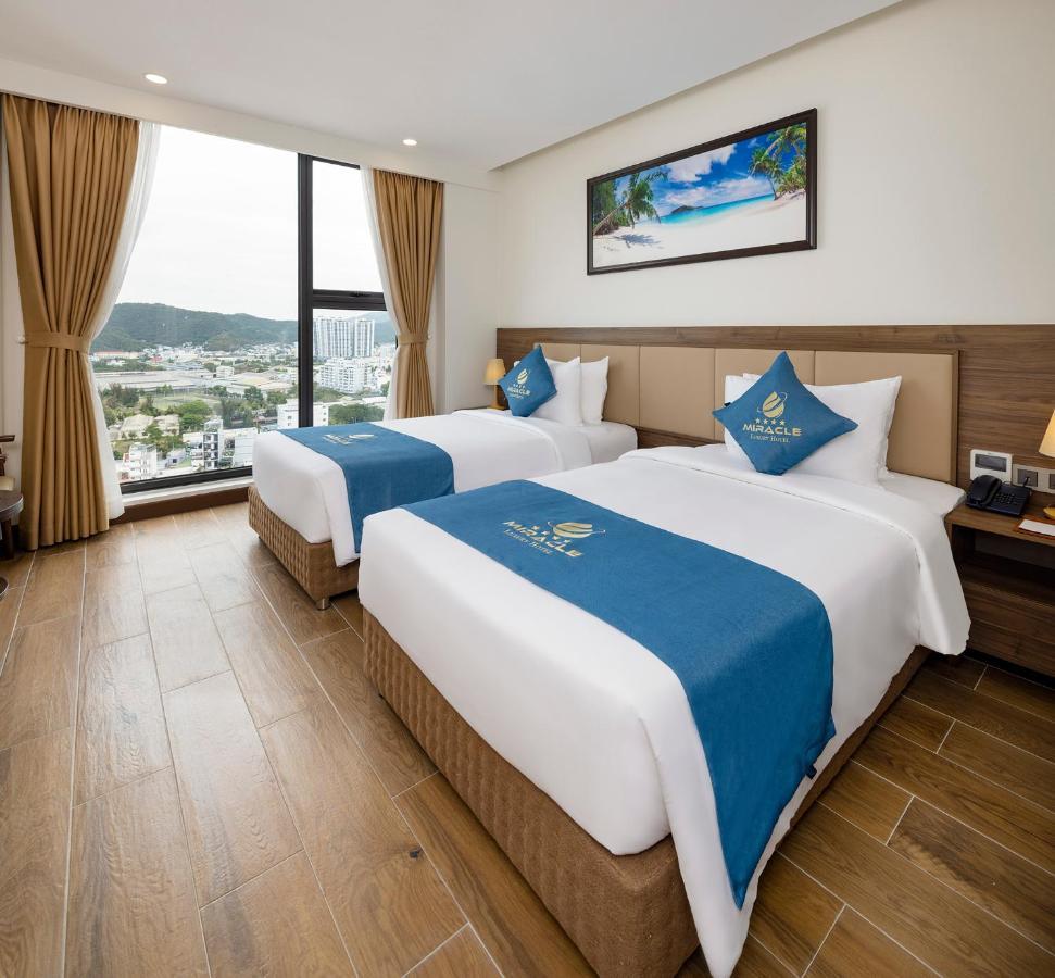 Miracle Luxury Nha Trang Hotel Екстериор снимка