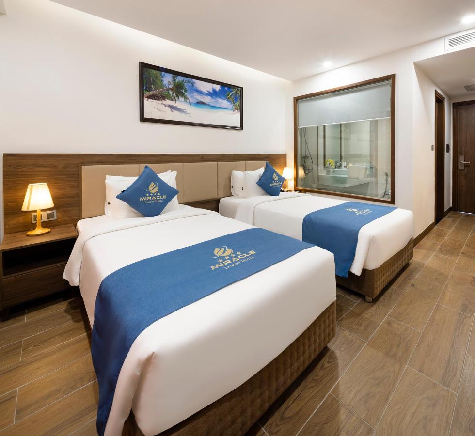 Miracle Luxury Nha Trang Hotel Екстериор снимка