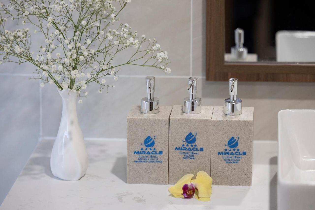 Miracle Luxury Nha Trang Hotel Екстериор снимка
